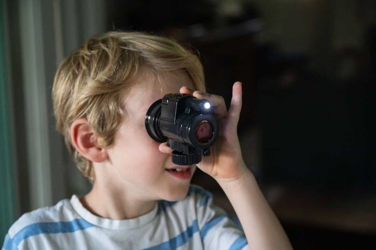Monocular de Visión Nocturna
