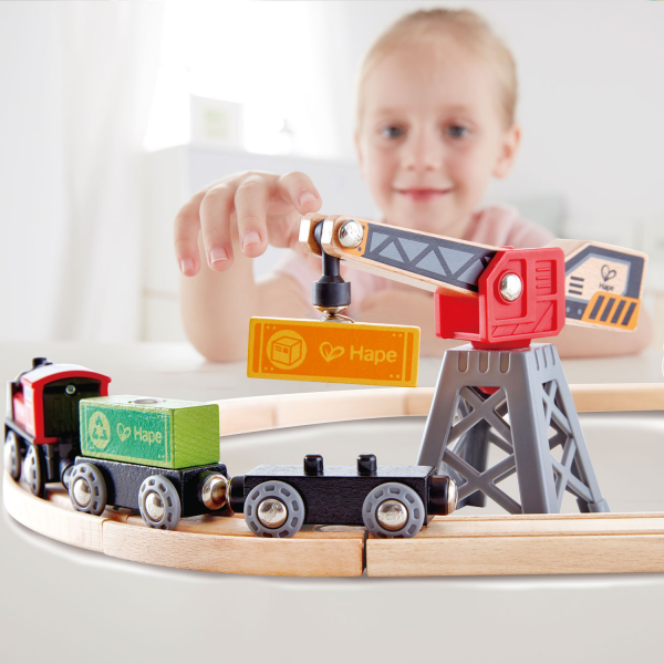 Tren de Carga en Madera