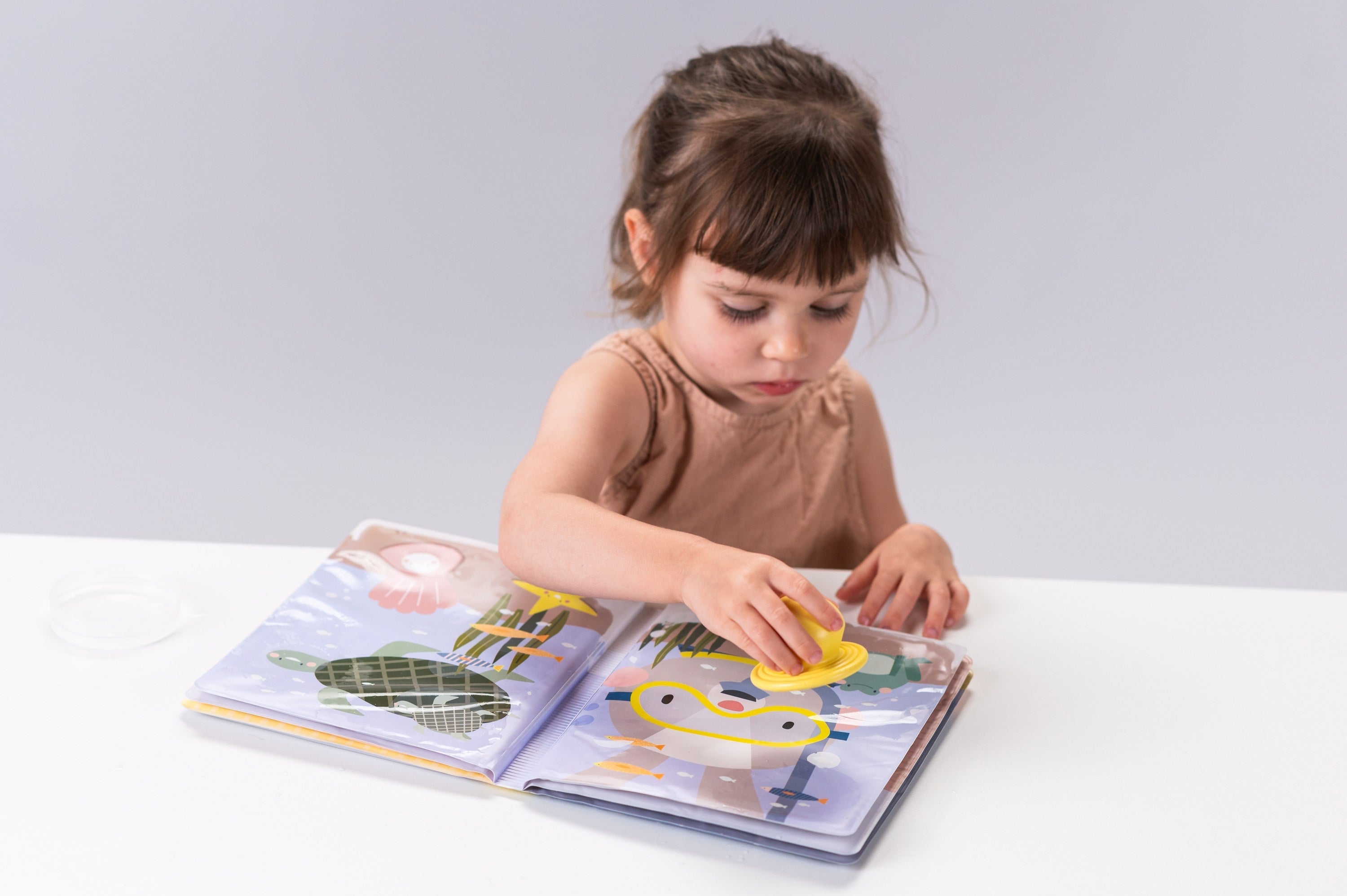 Libro Mágico Peek a Boo