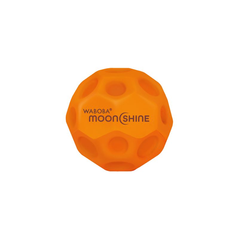 Pelota Moonshine